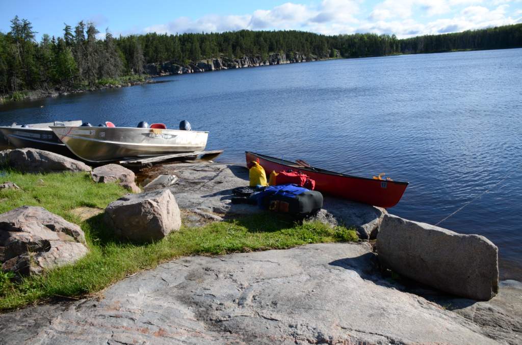 700_5135.jpg - Getting gear ready to go