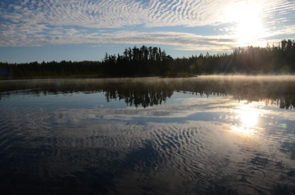 700_5434.jpg - Paddling in the clouds