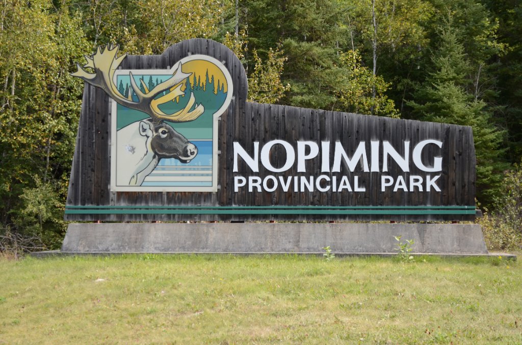 700_5831.jpg - Entering Nopiming PP