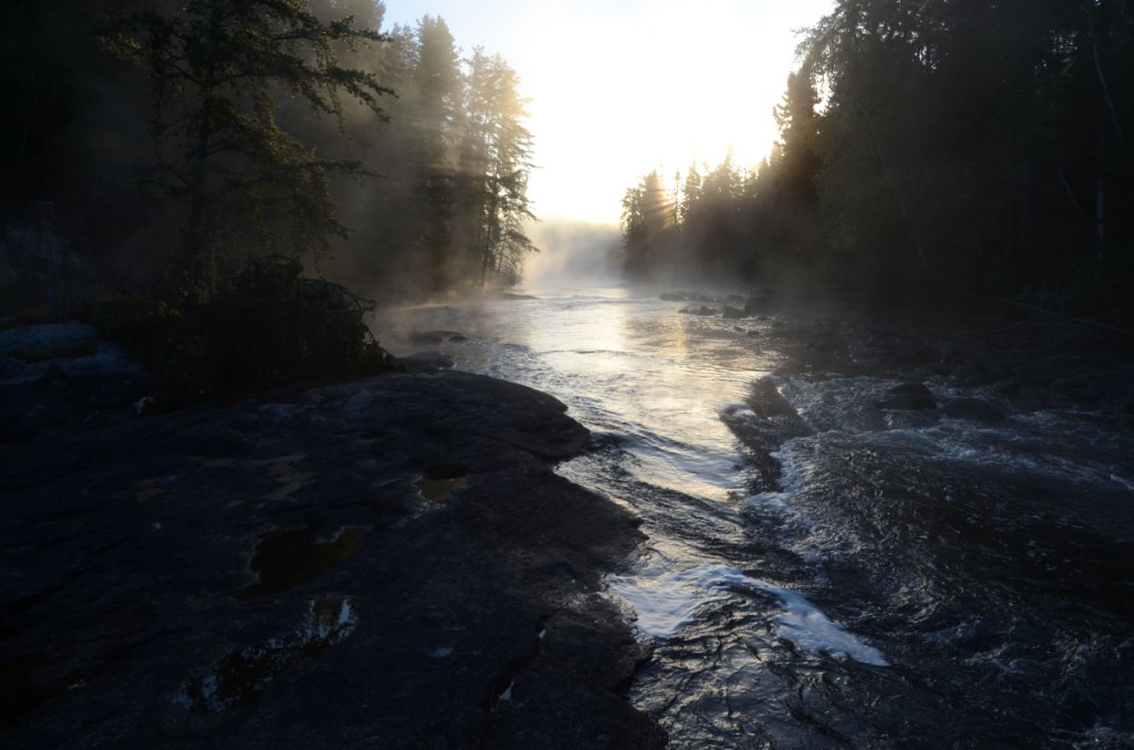 700_5891.jpg - more obstacles