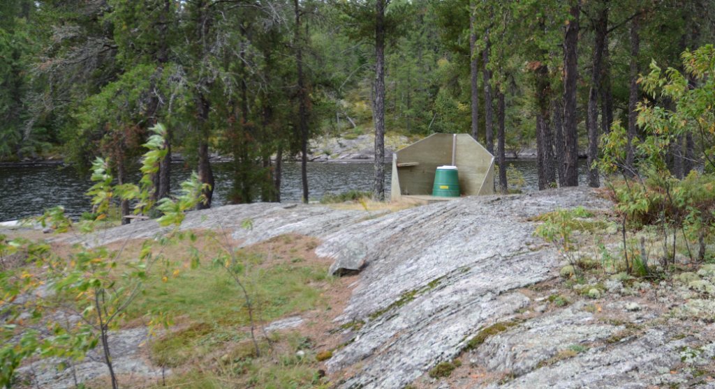 700_6213.jpg - Back on Elbow Lake